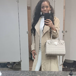 Meet your Posher, Nilvia